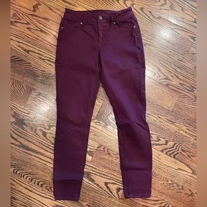 Maurice’s Wine Jegging